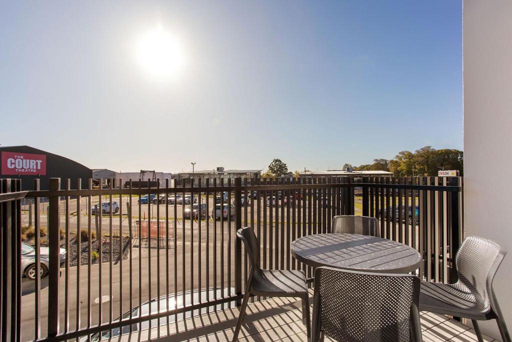 Stylish Brand New Sunny 3Bdrm 3Bth Garage Sleeps 6 Appartement Christchurch Buitenkant foto